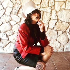 1980s vintage cropped red leather jacket